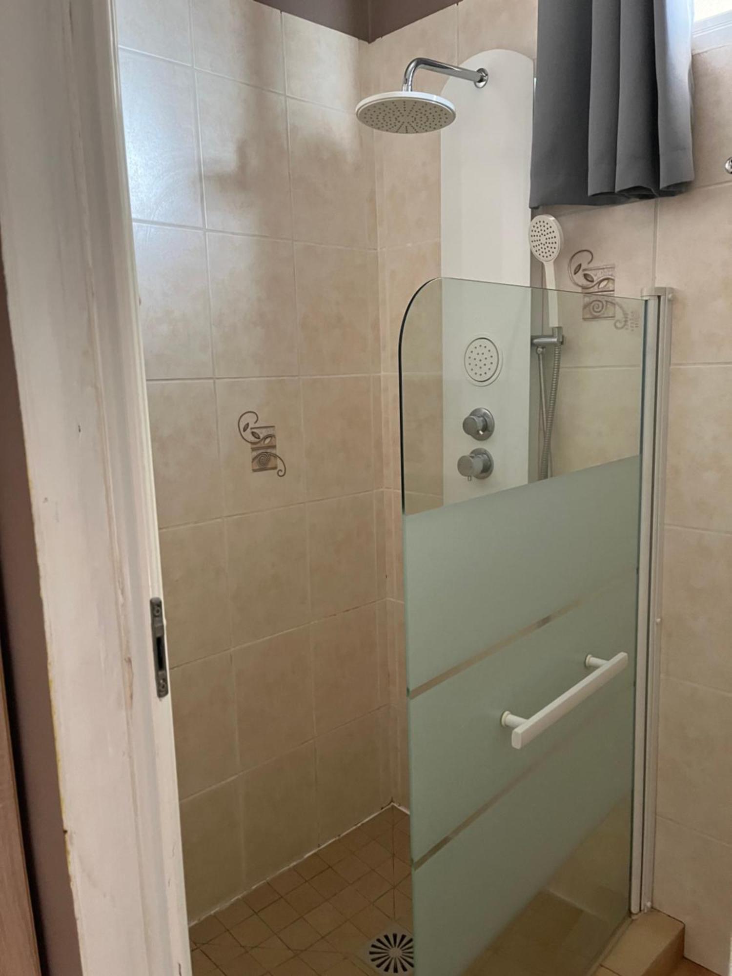 Studio Cosy Avec Piscine Dans Une Villa Сен Дьони Екстериор снимка